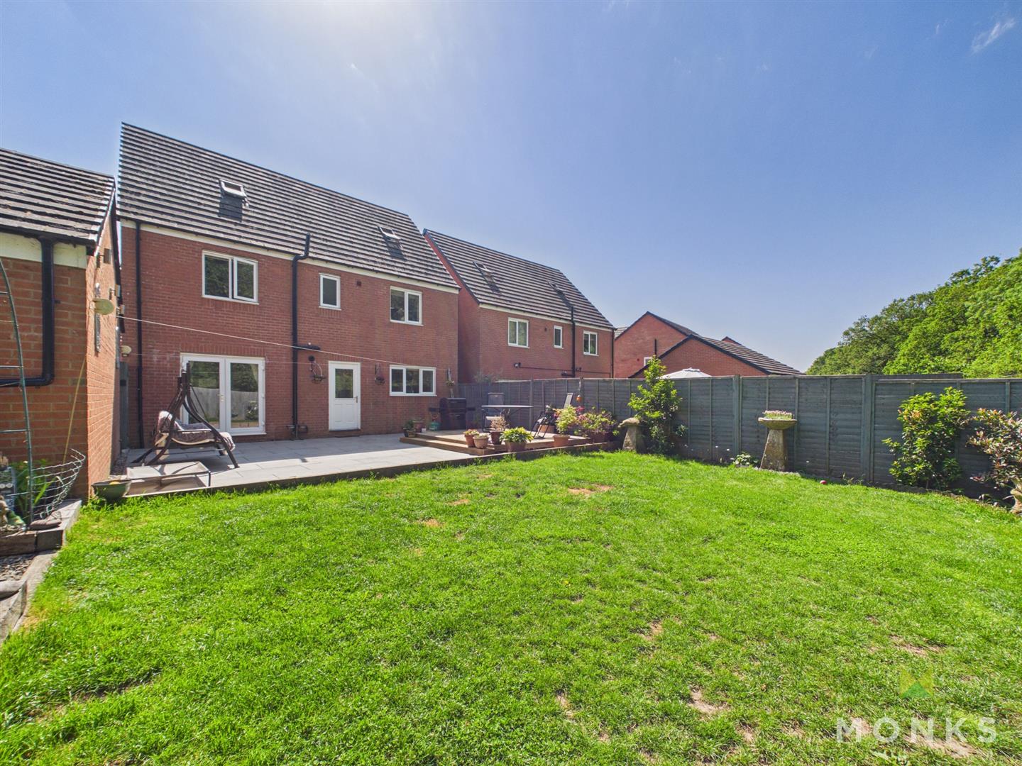 49 Broadhead Drive, Shrewsbury, SY1 4FB For Sale